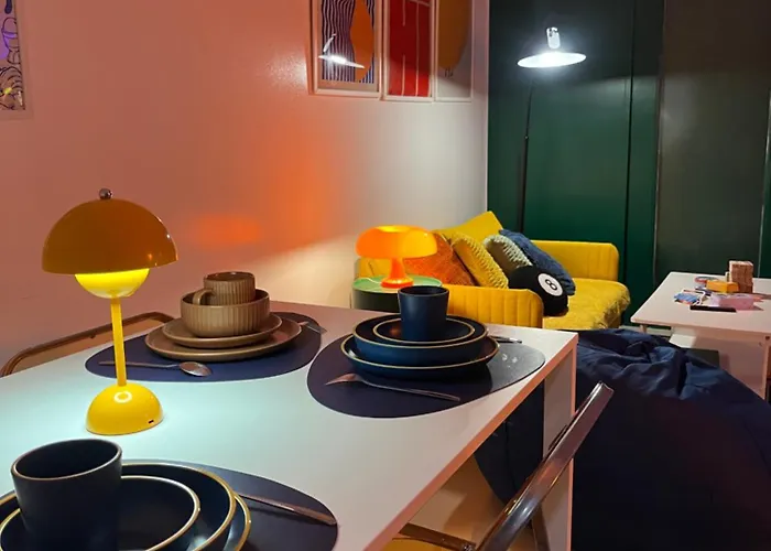 Aparthotel The Rad Pad 4*